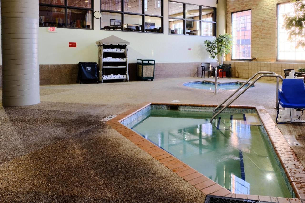 Pet-Friendly Canal Park Condonear Lakewalk Pool Duluth Exteriör bild
